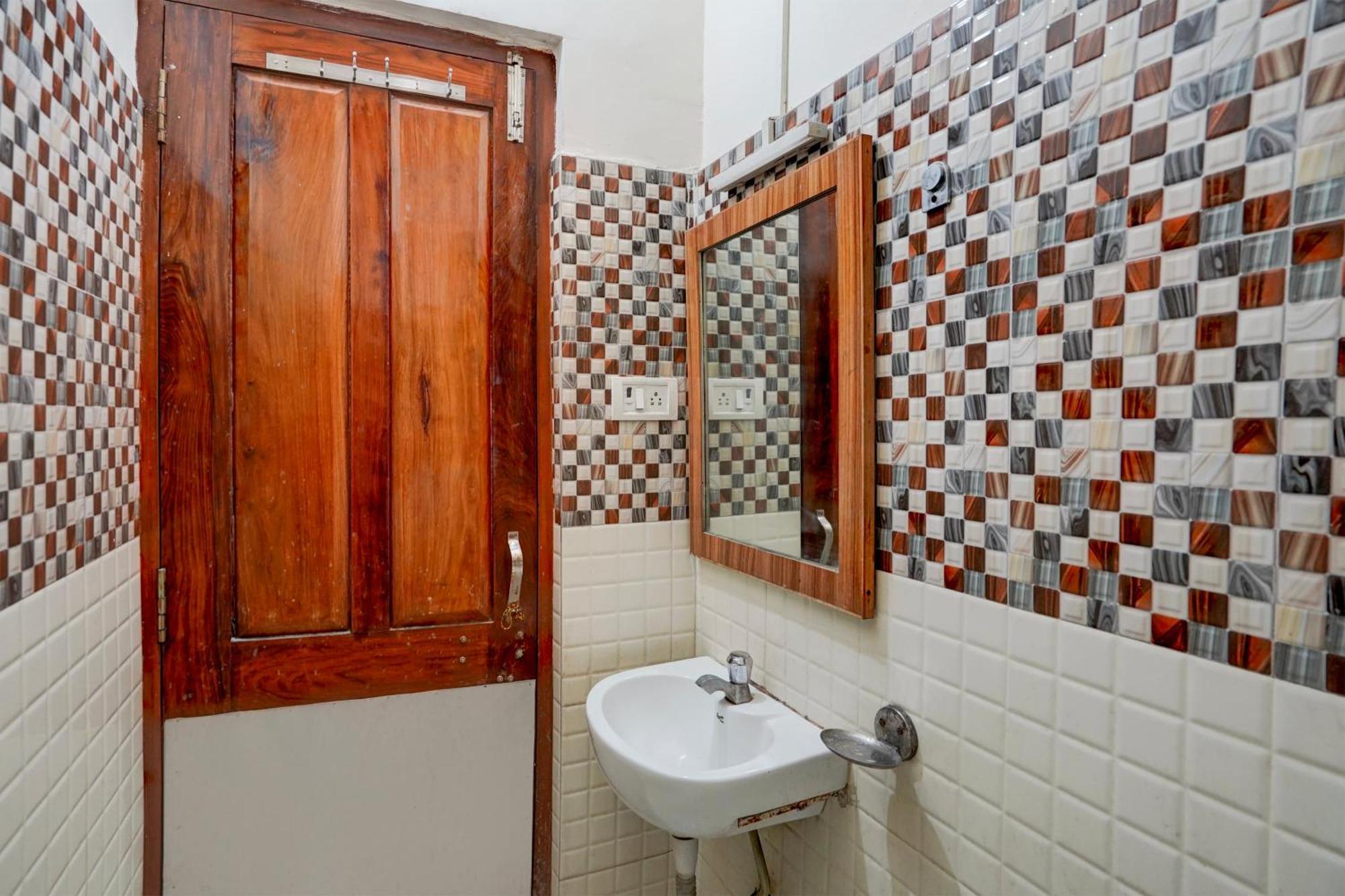 Super Hotel O Jwalapur Near Prem Ashram Haridwār Buitenkant foto